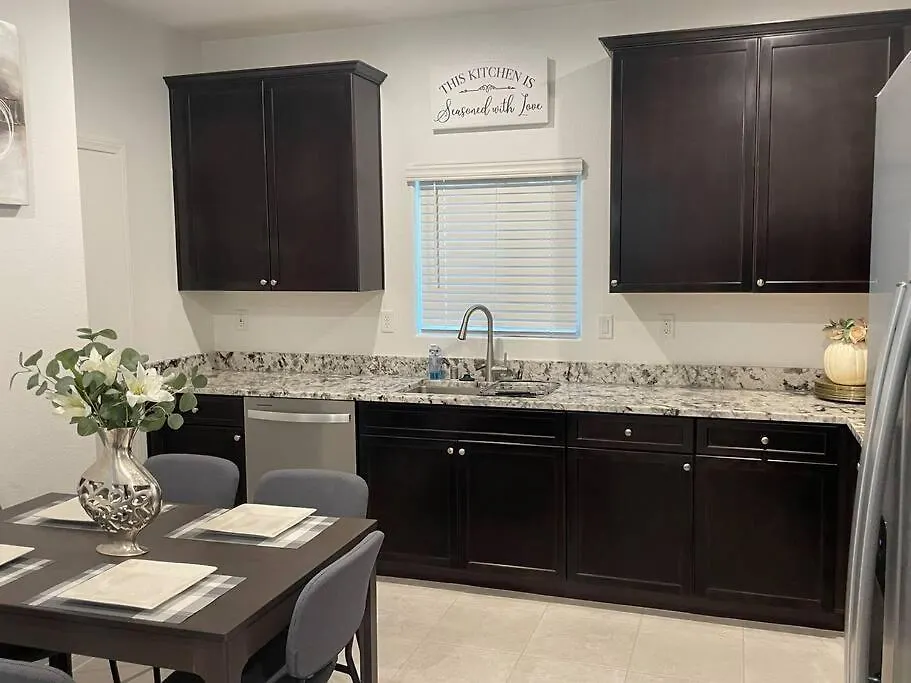 בית נופש לאס וגאס New,And Modern Home Close To The Strip