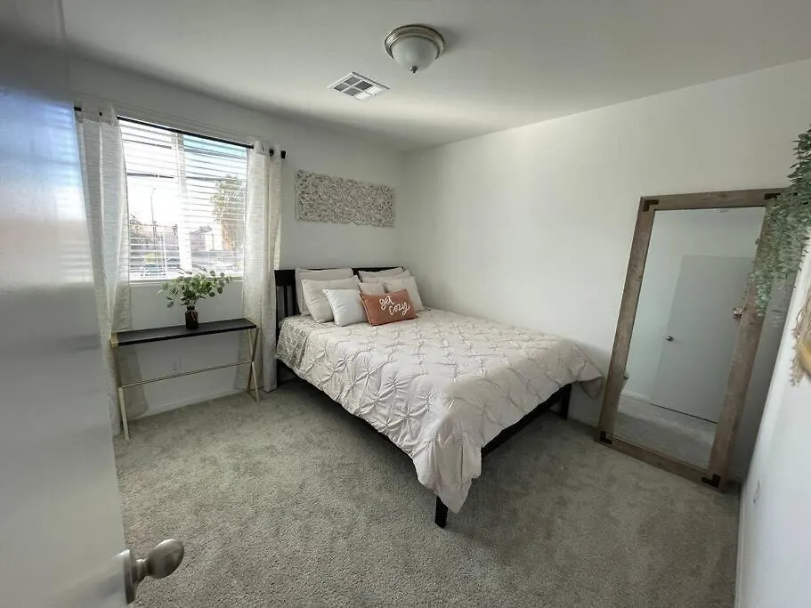 לאס וגאס New,And Modern Home Close To The Strip בית נופש לאס וגאס